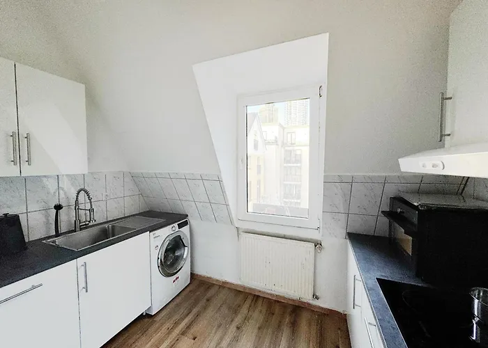 Frankfurt Messe 7min- 3 Küche Bad Parkplatz 6 Betten Apartamento