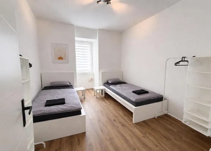 Apartment Frankfurt Messe 7min- 3 Kueche Bad Parkplatz 6 Betten Frankfurt am Main